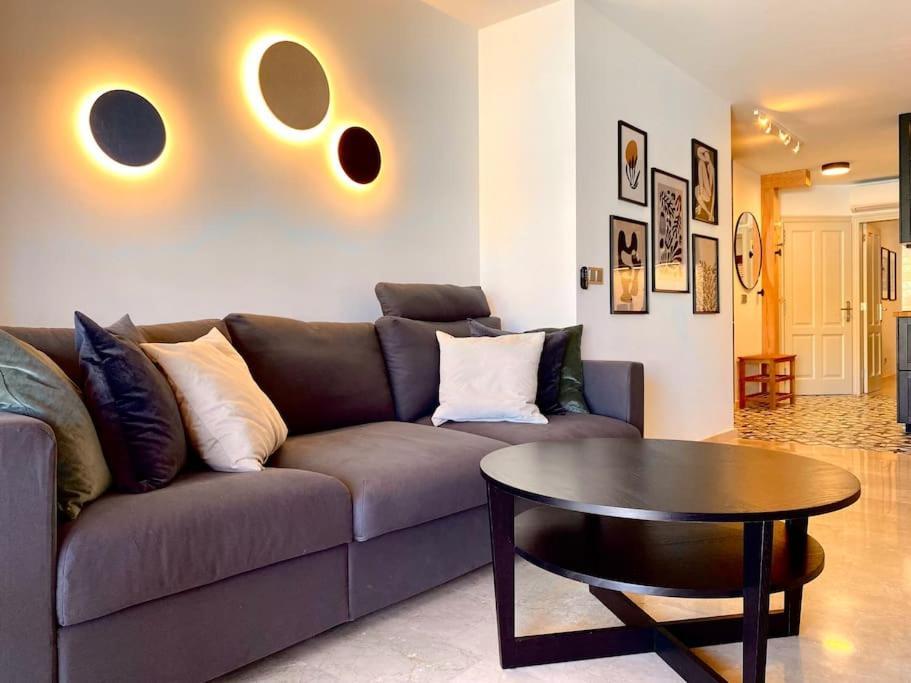Stylish & Modern 1 Bedroom Suite On Frontline Of Playa Del Duque 阿德耶 外观 照片